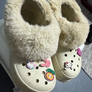 Crocs furever crush Clogs with Fun Charms